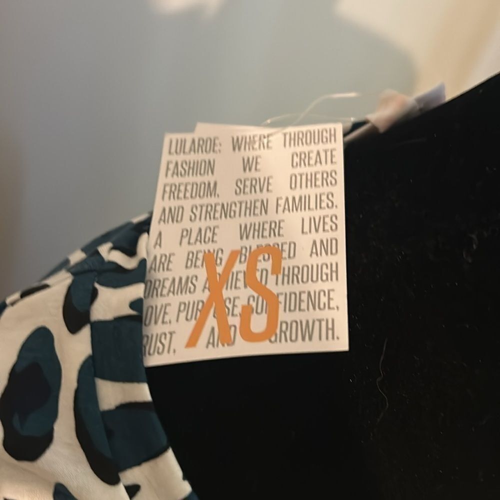 NWT Lularoe Jana XS  D - Picture 4 of 5
